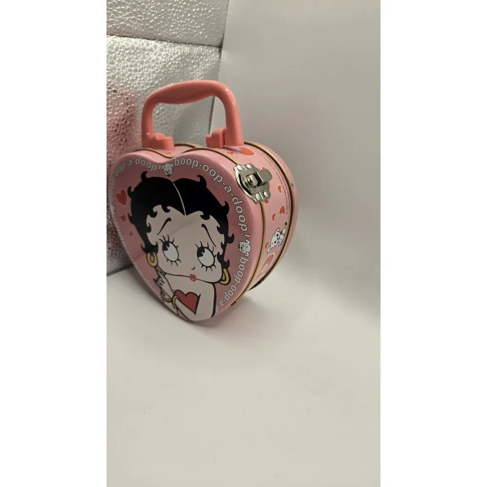 Betty Boop Heart Shaped Tin Purse Handbag Pink 1999 Fleischer Studios Vintage